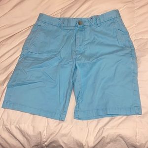 Vineyard Vines aqua blue shorts size 32
